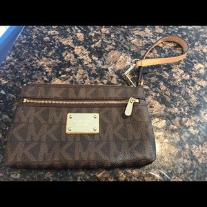 Michael Kors Wristlet